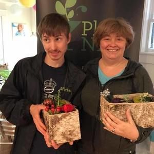 Meet your Posher, Robin